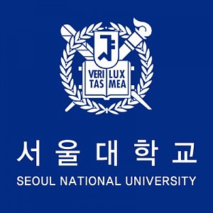 Seoul National University_square.jpg