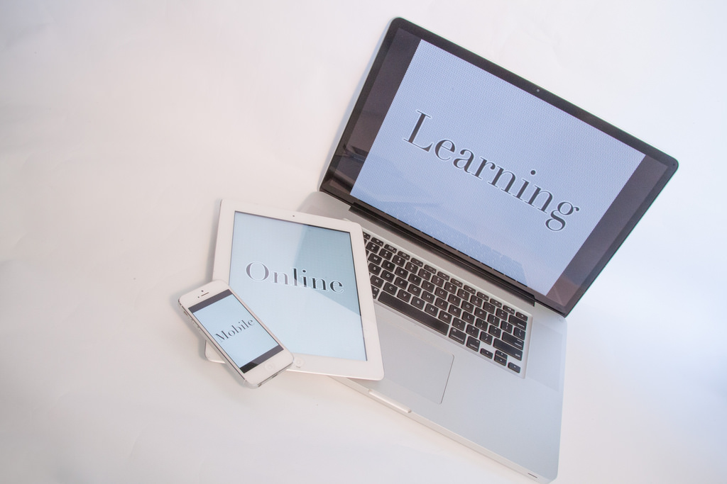 Online learning.jpg